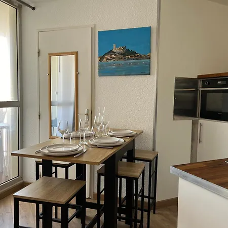 Cosy Avec Parking A Gruissan, 4 Pers., Proche Port Et Commerces - Fr-1-796-80 Apartment *