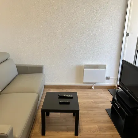 Apartamento Cosy Avec Parking A Gruissan, 4 Pers., Proche Port Et Commerces - Fr-1-796-80